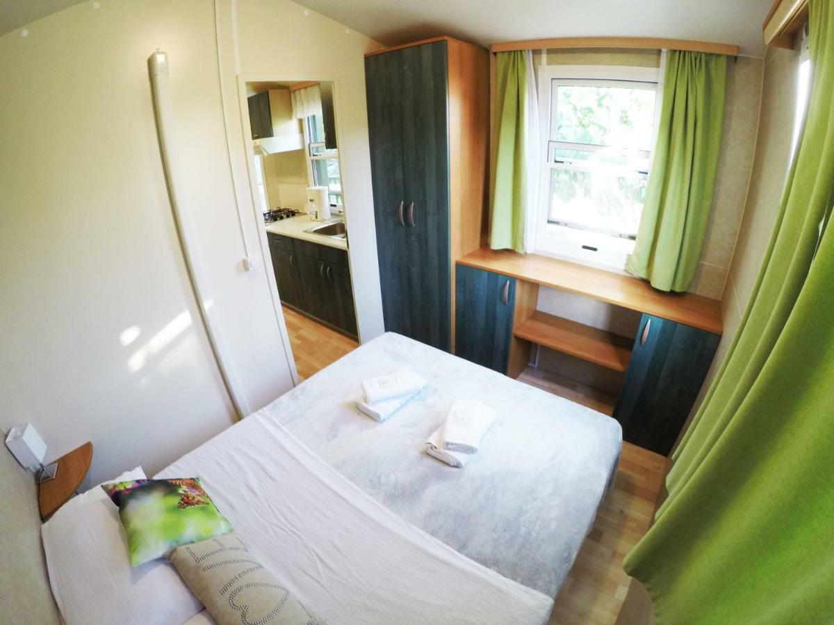 Accommodation Suzy Zadar Exterior photo